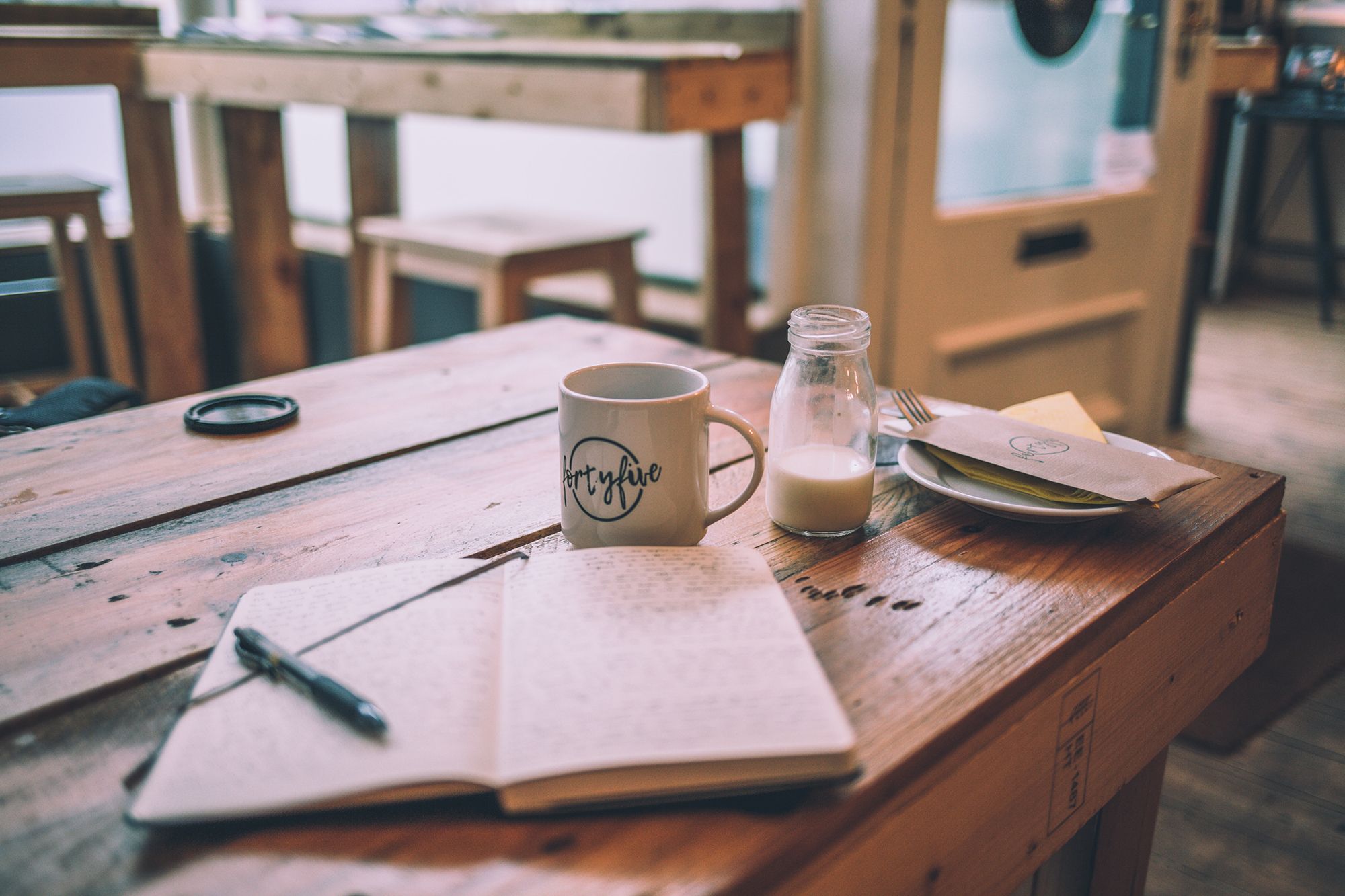 The link between journaling and mindfulness